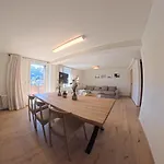 Apartment With Mountain View