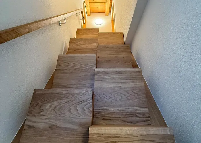 Apartment 4 For 8 People Bergcafe Aurora Lenzerheide/Lai